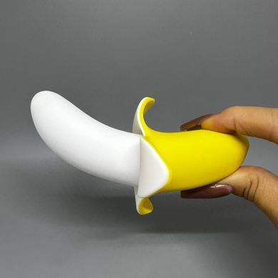 Вібратор-банан BMS Factory  Banana Bliss Mini Silicone Vibrator - фото