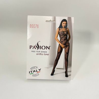 Ажурный бодистокинг с интимными вырезами Passion BS078 черный - фото