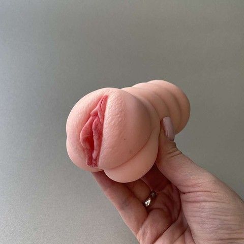 Реалістичний мастурбатор вагіна юної дівчини Real Body The Teen - фото