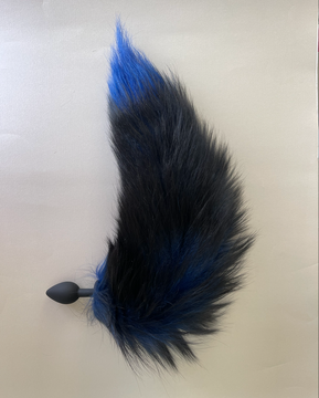 Силіконова анальна пробка з хвостом лисиці чорно-синього кольору (2,8 см)