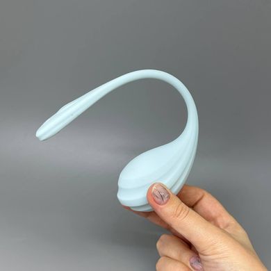 Виброяйцо Satisfyer Smooth Petal Connect App Light Blue - фото