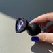 Силіконова анальна пробка сердечко - чорна з бузковим кристалом (2,8 см) - фото товару