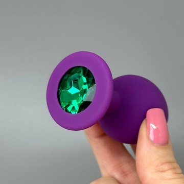 Анальна пробка з кристалом CRYSTAL Purple Silicone Emerald M (3,5 см) - фото