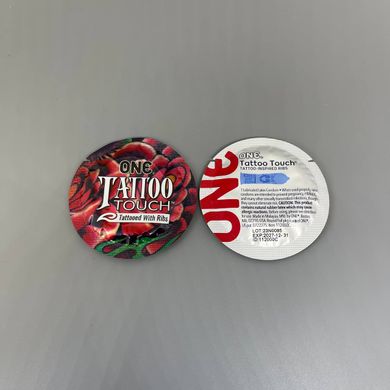 Презерватив с рельефным рисунком ONE Tattoo Touch blue (1 шт) - фото