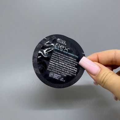 Презервативы ультратонкие с графеном ONE Flex Graphene Condom 10 шт - фото