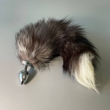 Анальная пробка с хвостом (3,4 см) Alive Black And White Fox Tail M