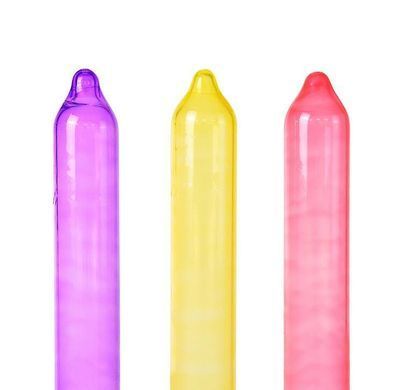Презервативы цветные с ароматом фруктов Recare Holographic Fruit Flavour Condoms 3 шт. - фото