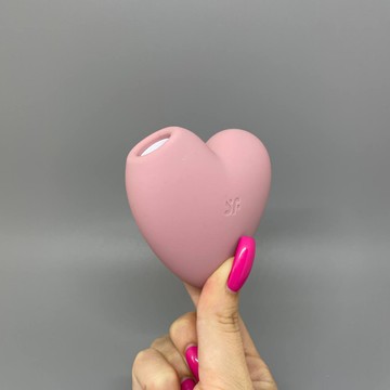 Satisfyer Cutie Heart light red - вакуумний кліторальний стимулятор - фото