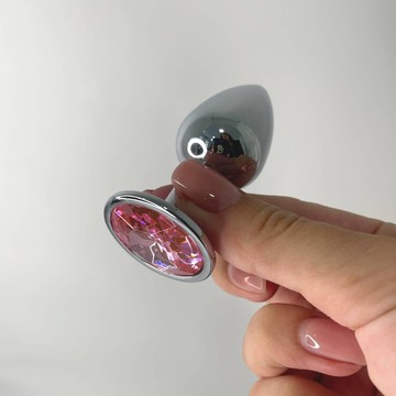 Анальная пробка с розовым стразом MAI Attraction Toys (2,5 см) - фото