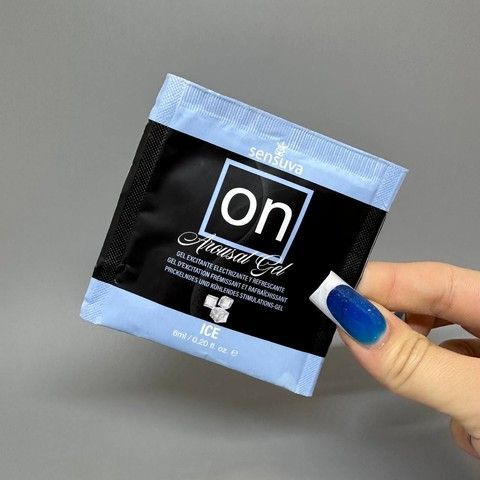 Саше Охлаждающий гель для клитора с эффектом вибрации Sensuva ON for Her Arousal Gel Ice 6 мл