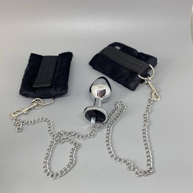 Анальна пробка Art of Sex Handcuffs with Metal Anal Plug size M Black з наручниками 3,4 см - фото
