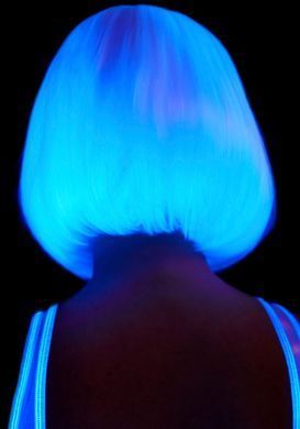 Перука що світиться Leg Avenue Pearl short natural bob wig White