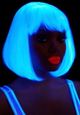 Перука що світиться Leg Avenue Pearl short natural bob wig White