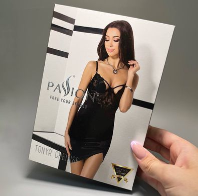 Сорочка і трусики TONYA CHEMISE black Passion Exclusive L/XL