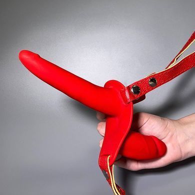 Подвійний страпон червоний Fetish Tentation Strap-On with Double Dildo - фото