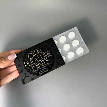 Oral Pleasure Mints - цукерки для орального сексу Bijoux Indiscrets 12 шт. - фото