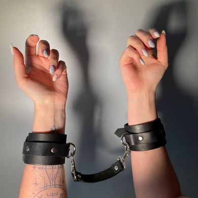 Шкіряні наручники Feral Feelings Hand Restraints чорні