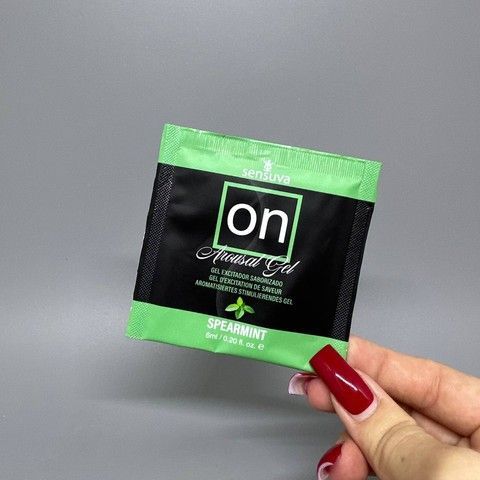 Саше возбуждающий гель для клитора Sensuva ON Arousal Gel for Her Spearmint мятная жвачка (6 мл)
