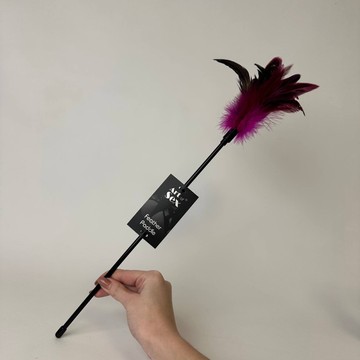 Art of Sex Feather Paddle - лоскоталка-перо півня темно-рожева