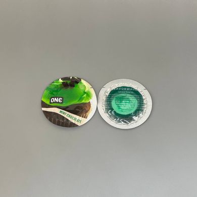Презерватив ароматизований ONE Mint Chocolate (1 шт) - фото