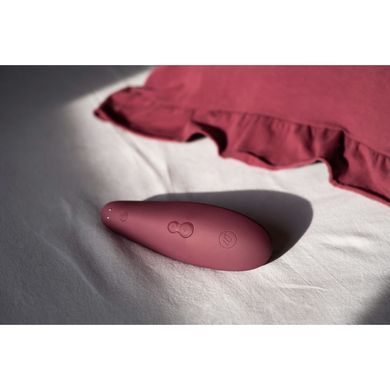 Womanizer Classic 2 - вакуумний стимулятор клітора Bordeaux - фото
