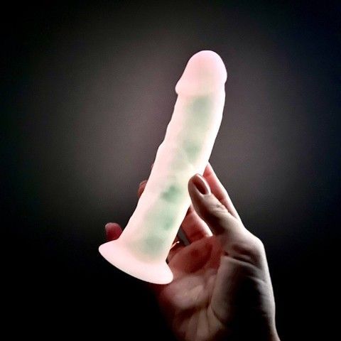 Фалоімітатор, що світиться, SilexD Johnny Pink Glow in the dark (15,4 см) (пом'ята упаковка) - фото