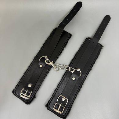 Браслети з хутром Intimka black