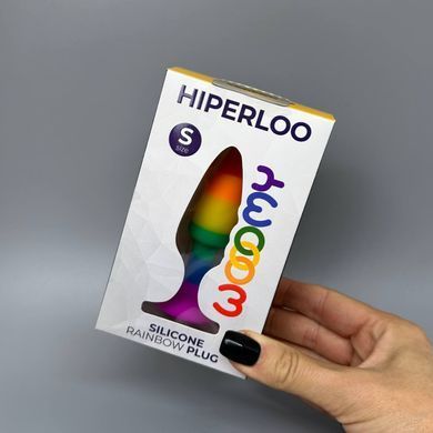 Анальна пробка райдужного кольору Wooomy Hiperloo Silicone Rainbow Plug S (2,4 см) - фото