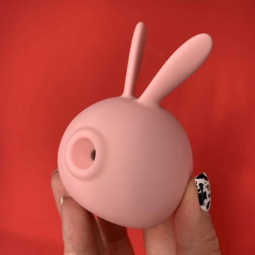 Вакуумний стимулятор клітора з вібрацією KissToy Miss KK Pink - фото