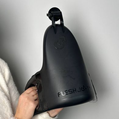 Секс-машина для мужчин для мастурбаторов Fleshlight Universal Launch - фото