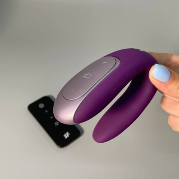 Satisfyer Double Fun - смарт-вібратор для пар з пультом фіолетовий - фото