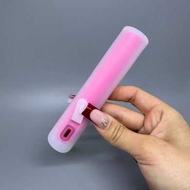 Satisfyer First Kiss вакуумний кліторальний стимулятор у формі помади - фото