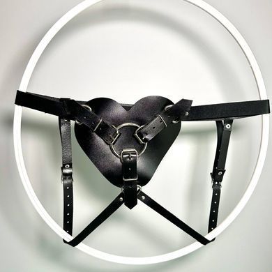 Трусики Сердце для страпона Feral Feelings Hearts Strap-on Belt Black - фото