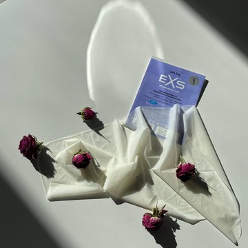 Серветка-презерватив латексна для риммінгу та орального сексу EXS Oral Latex Dam - фото